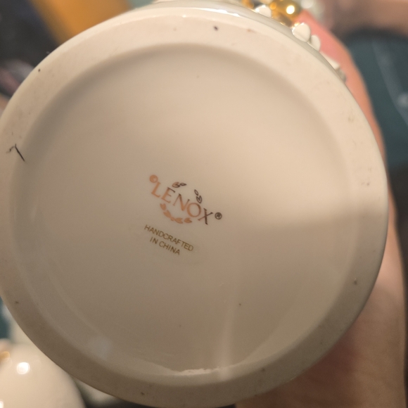 Lenox Vase - Picture 2 of 2